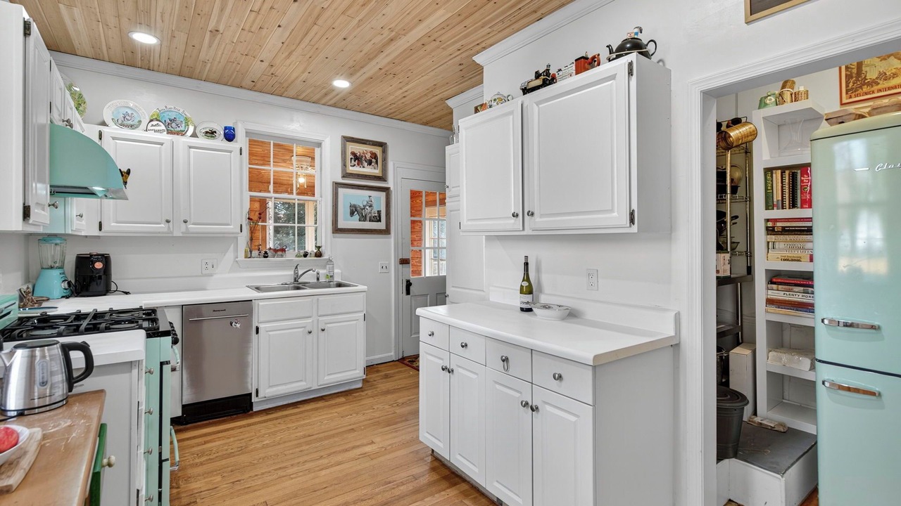 Photo of Kitchen in Marshall