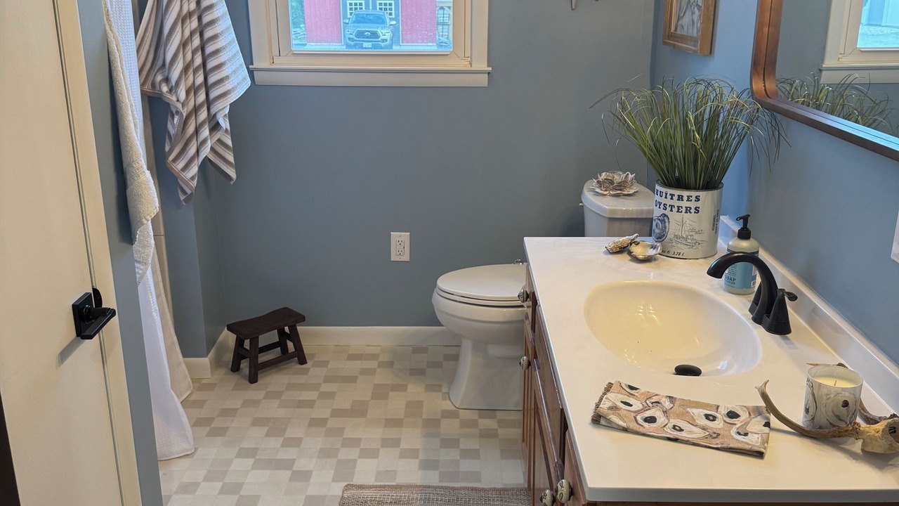 Photo of Bathroom in Secretary