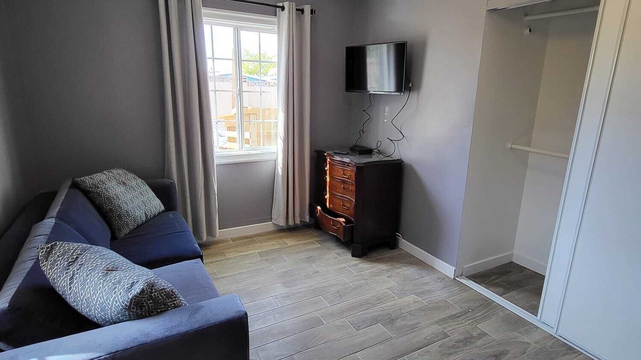 Photo of Livingroom in Palmdale