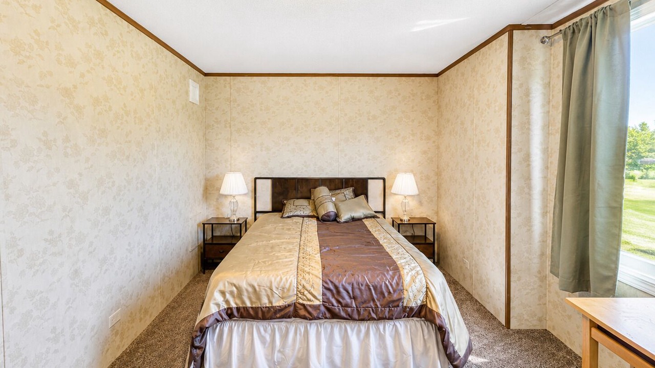 Photo of Bedroom in Backus