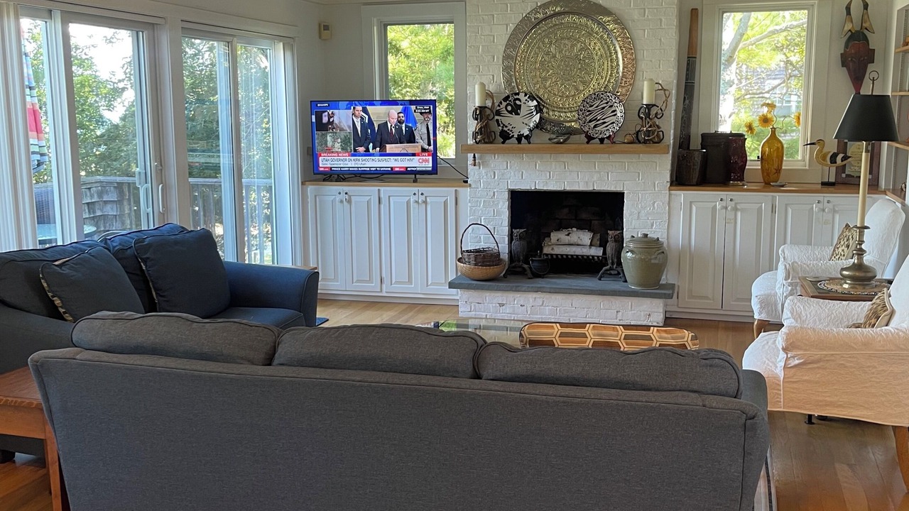 Photo of Livingroom in East Chop