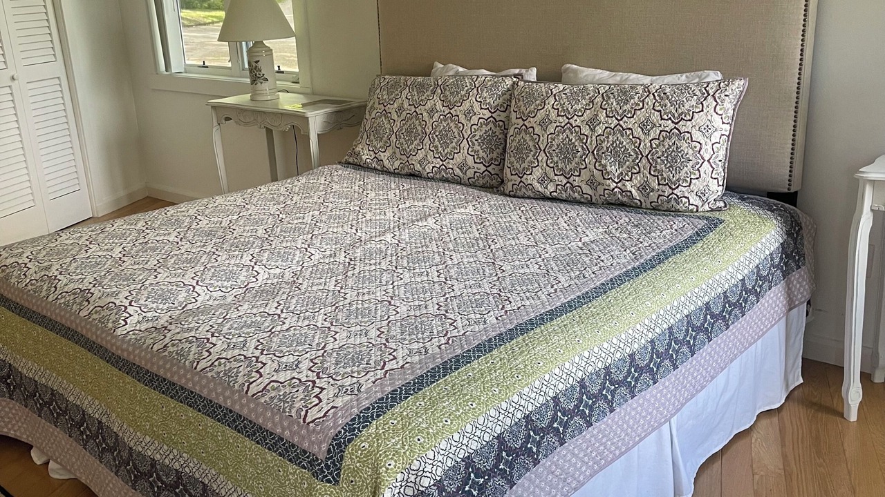 Photo of Bedroom in East Chop