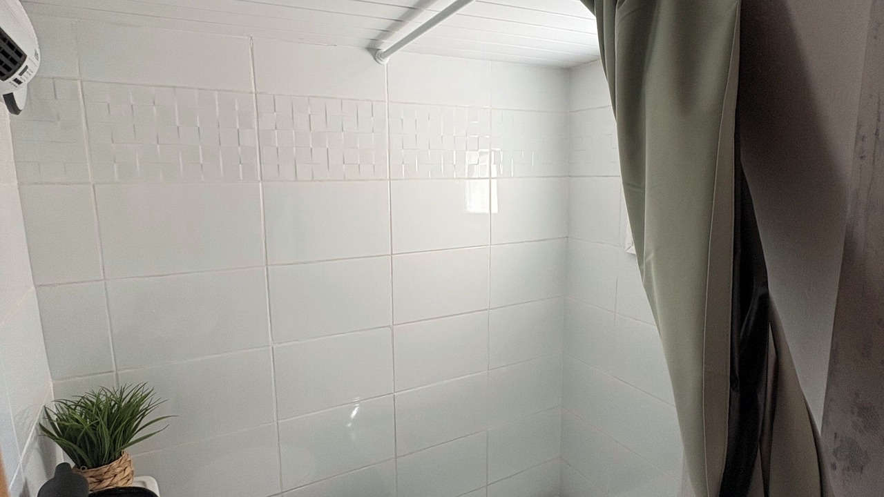Photo of Bathroom in Vemars