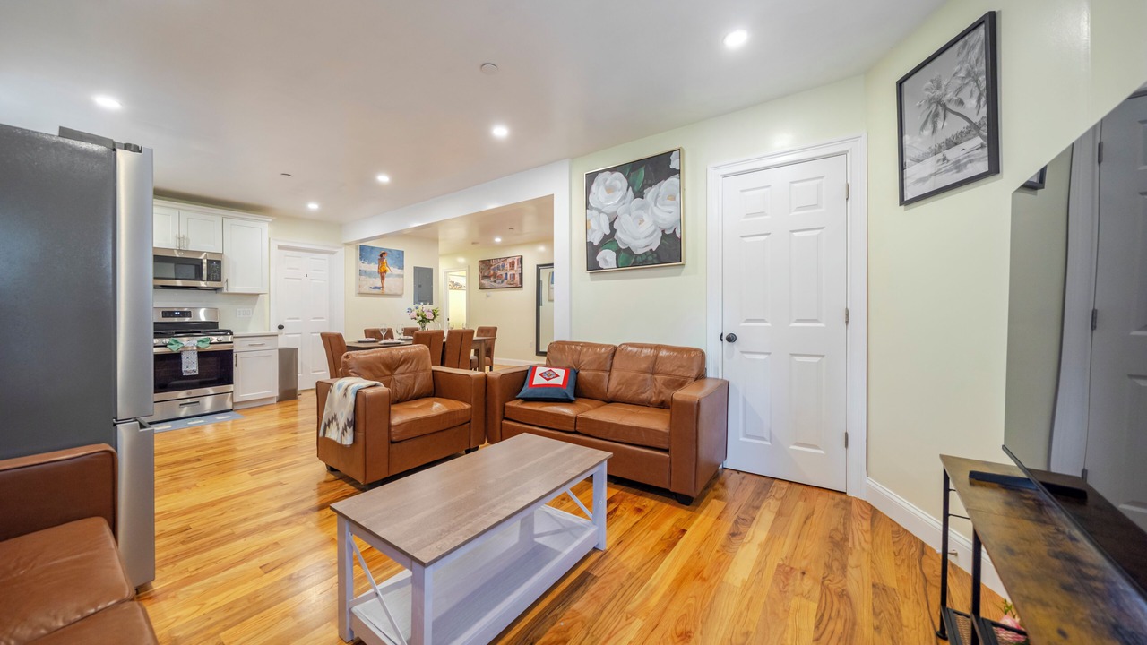 Photo of Livingroom in Dorchester
