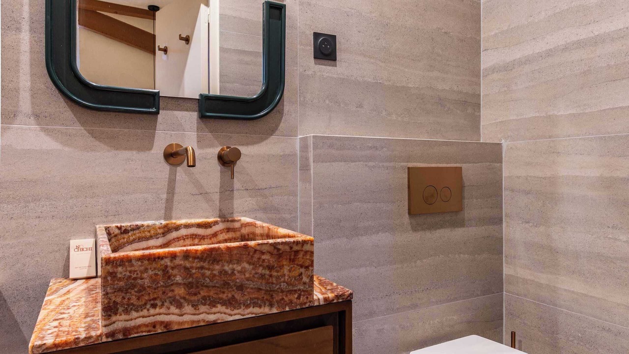 Photo of Bathroom in Notre-Dame-des-Champs