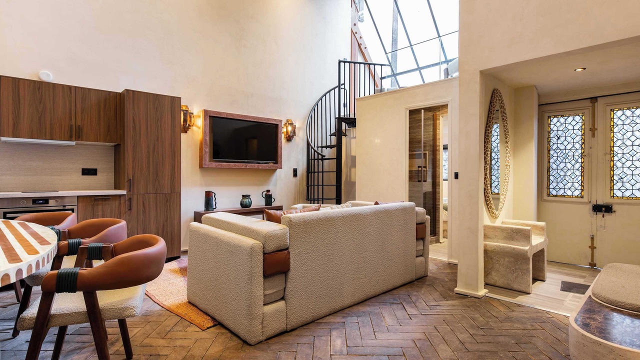 Photo of Livingroom in Notre-Dame-des-Champs