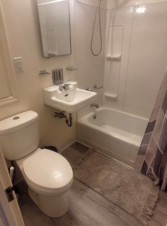 Photo of Bathroom in Hibbing