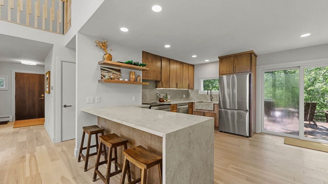 Photo of Kitchen in West Stockbridge