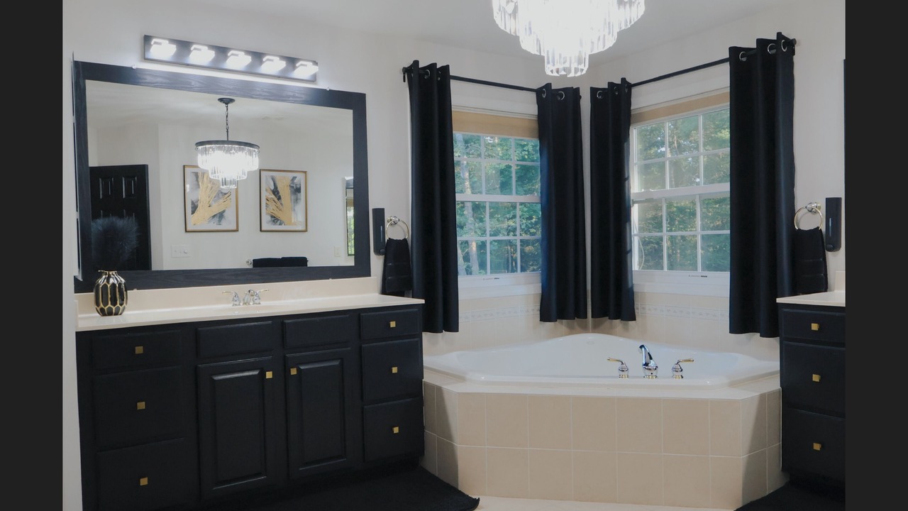 Photo of Bathroom in Norma