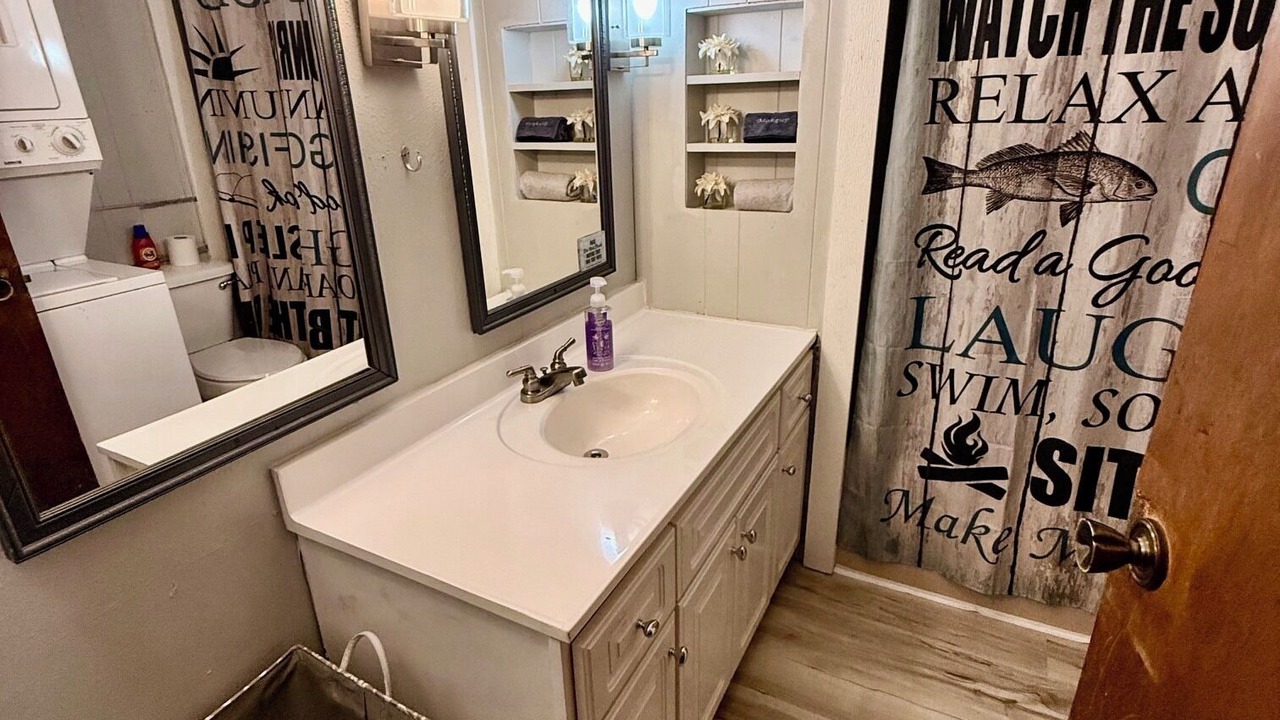 Photo of Bathroom in Harpers Ferry