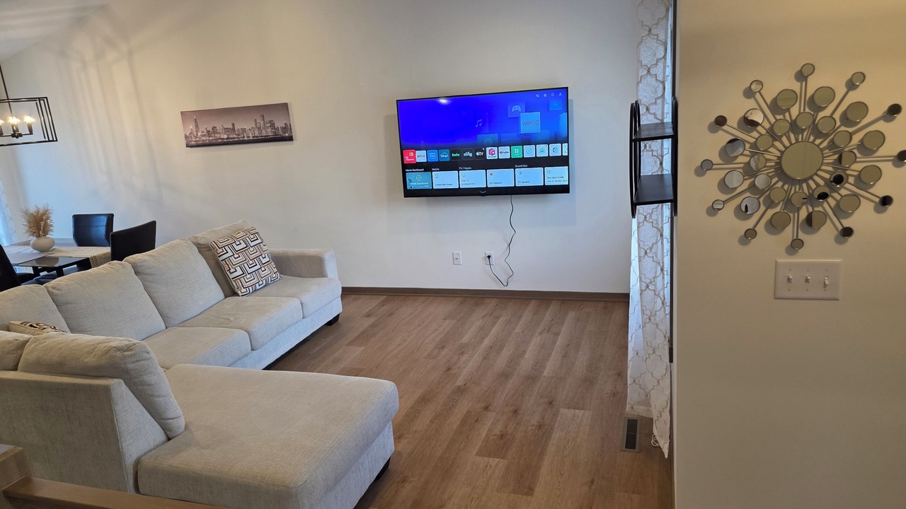 Photo of Livingroom in Cascade Township