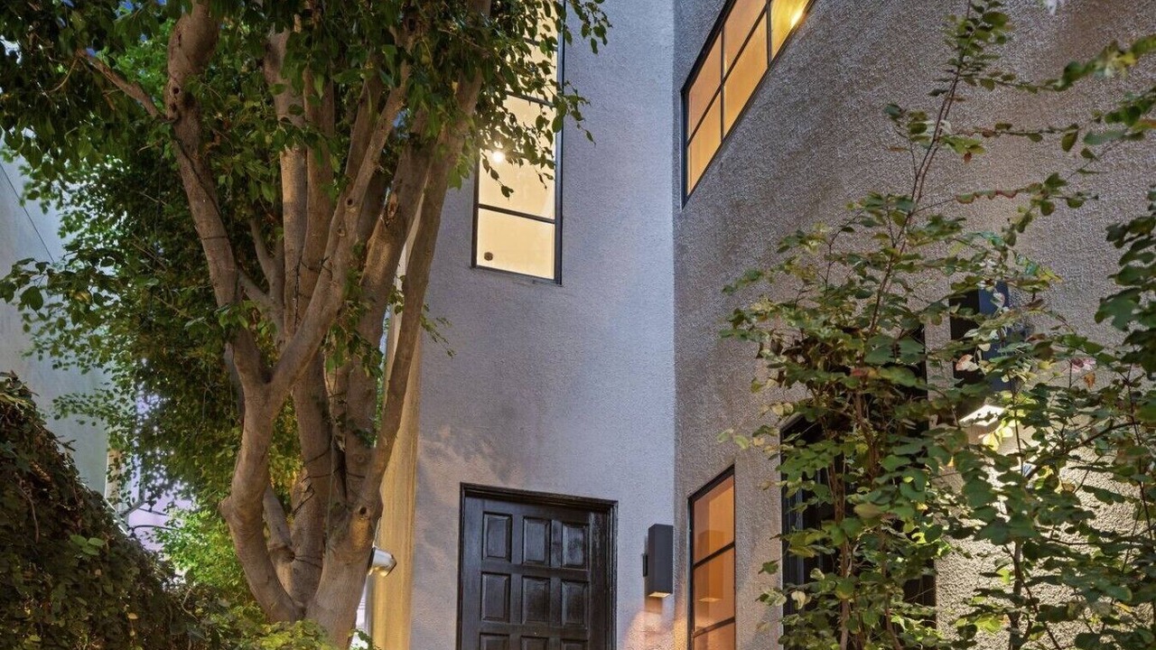 Photo of Others in Sawtelle