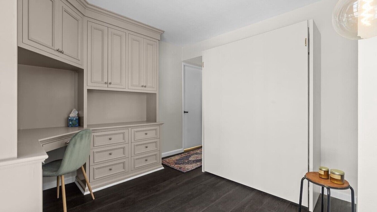Photo of Bedroom in Sawtelle