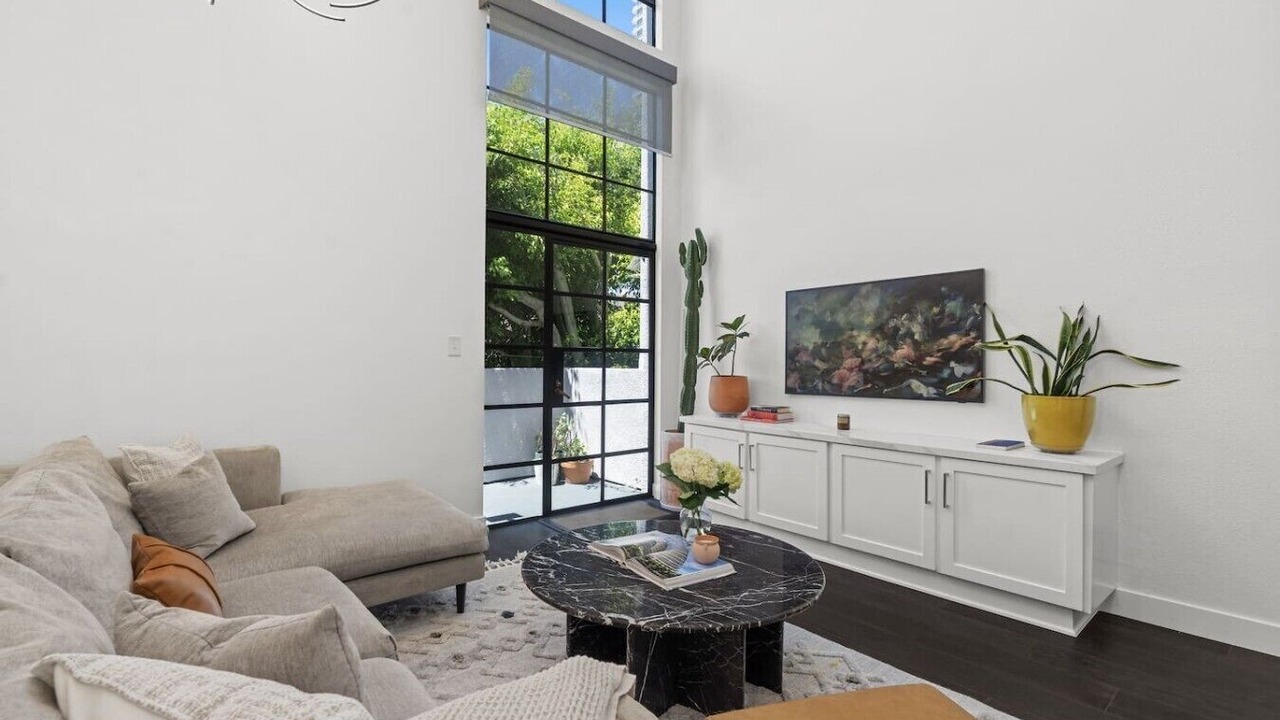Photo of Bedroom in Sawtelle