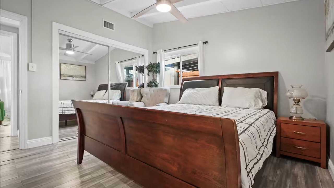 Photo of Bedroom in Santa Clarita