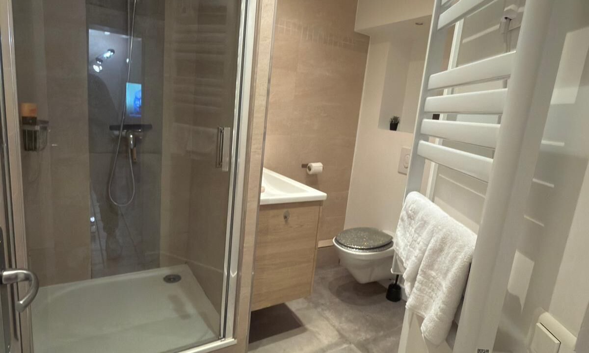 Photo of Bathroom in Rueil-Malmaison