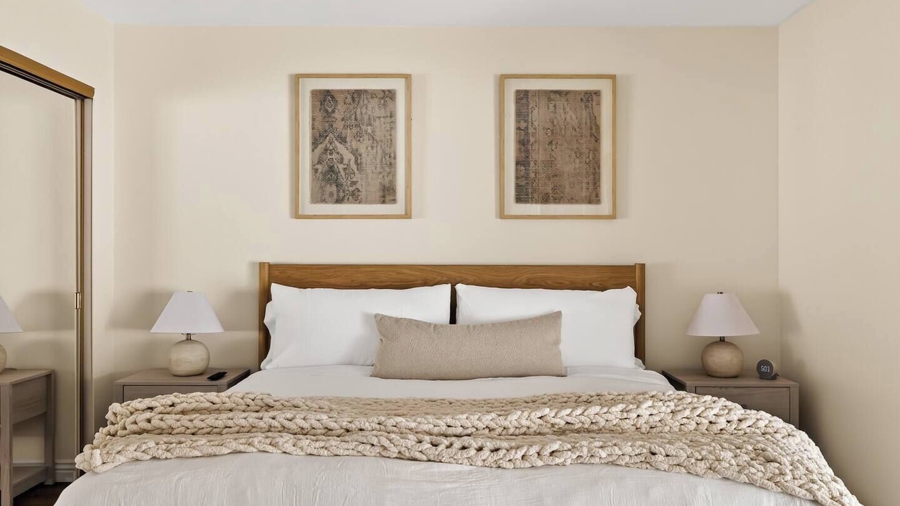 Photo of Bedroom in Newhall