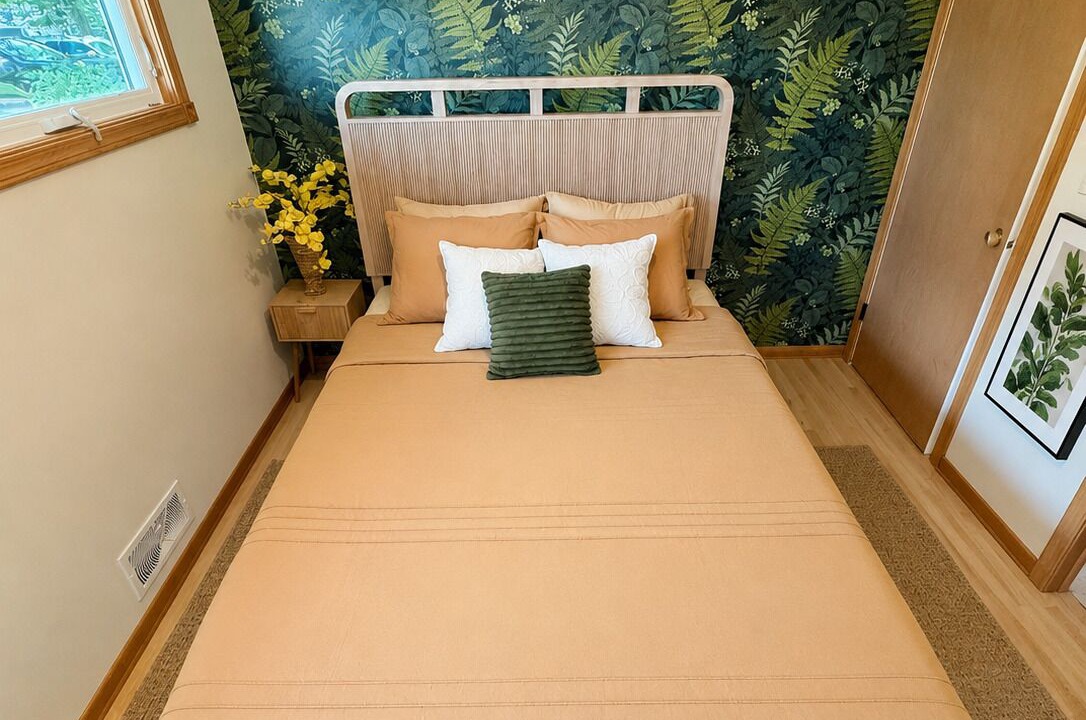 Photo of Bedroom in Oakdale