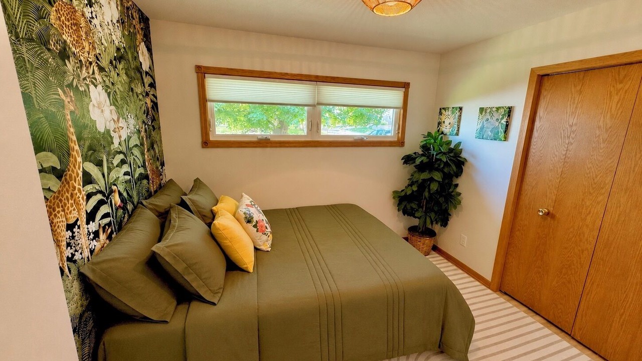 Photo of Bedroom in Oakdale