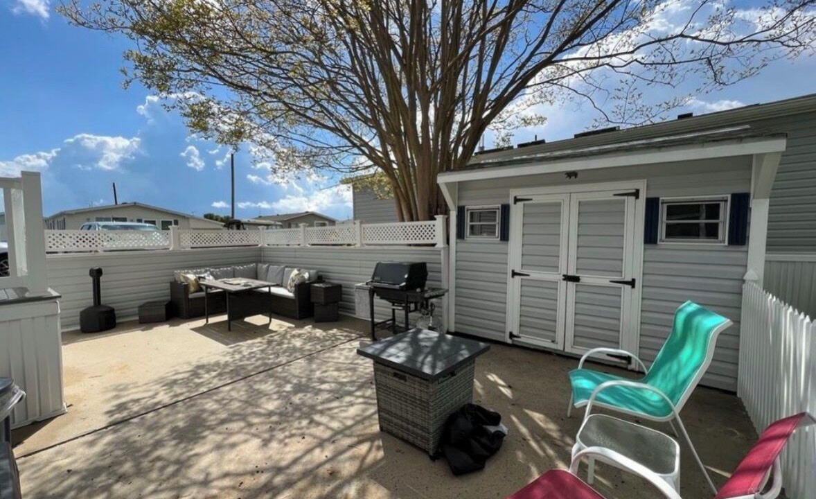 Photo of Patio Balcony in Assateague Pointe