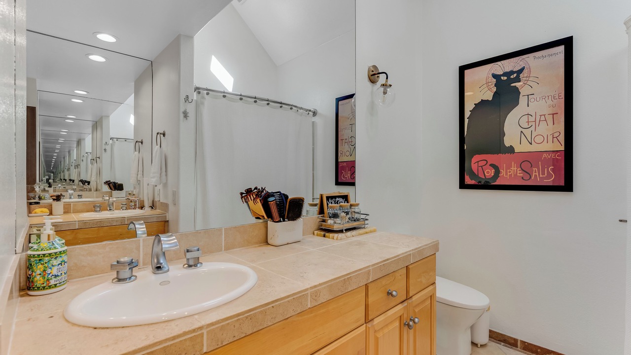 Photo of Bathroom in Central Malibu