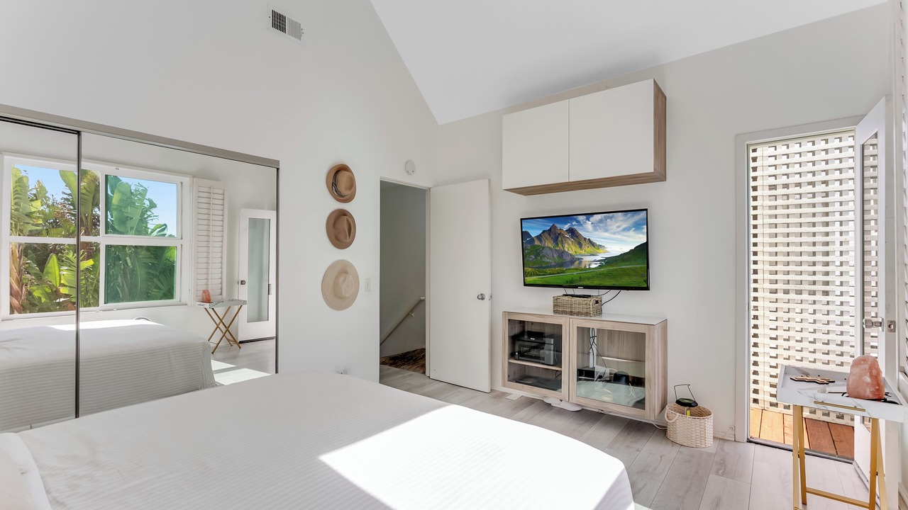 Photo of Bedroom in Central Malibu