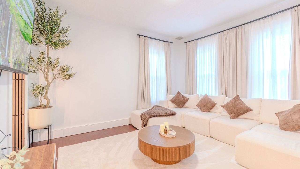 Photo of Livingroom in Everett