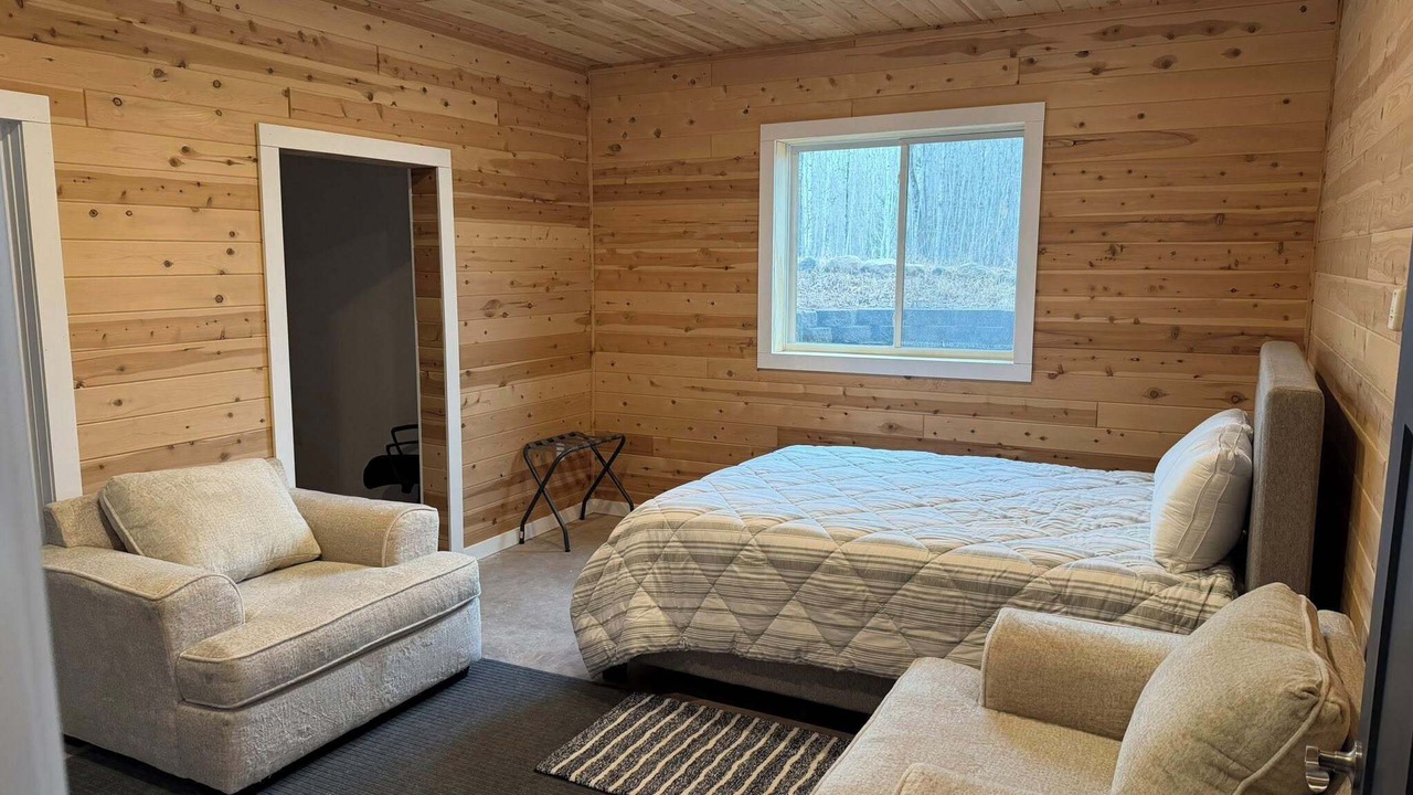 Photo of Bedroom in Babbitt