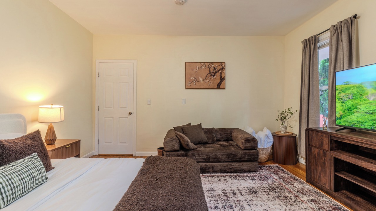 Photo of Bedroom in Everett