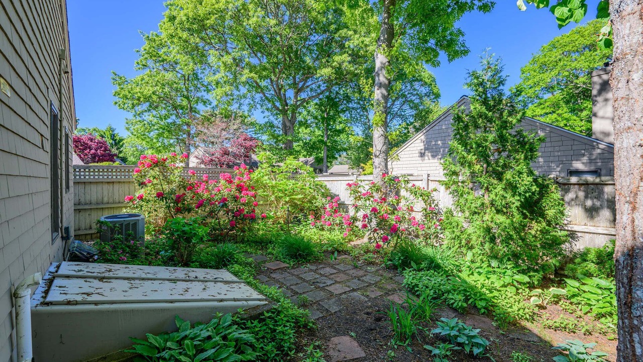 Photo of Outdoor in Mews Village