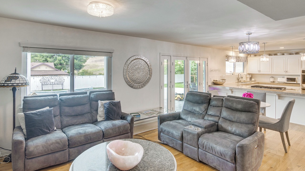 Photo of Livingroom in Agoura Hills