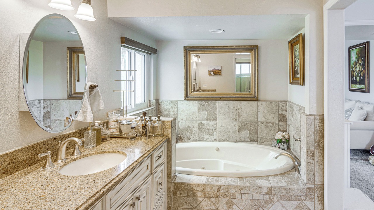Photo of Bathroom in Agoura Hills