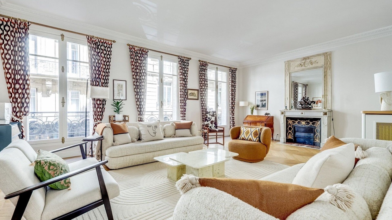 Photo of Livingroom in Quartier de la Plaine-de-Monceaux