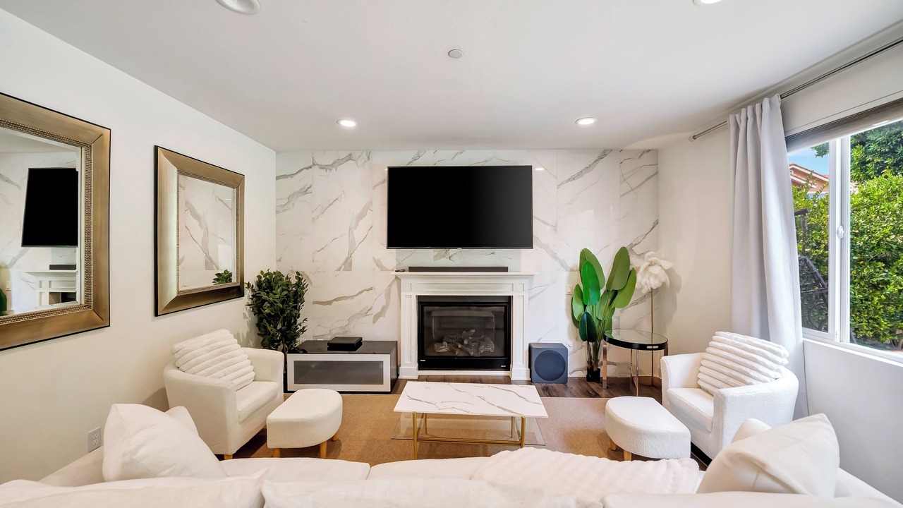 Photo of Livingroom in Winnetka