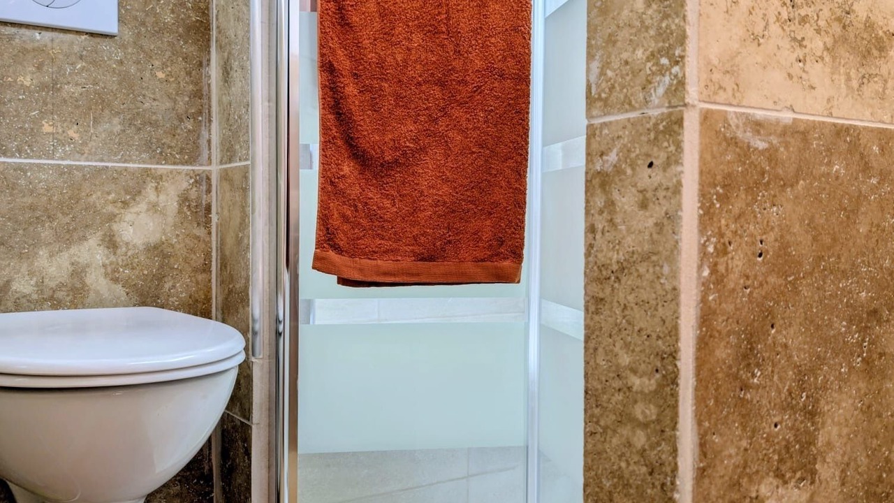 Photo of Bathroom in Senlis