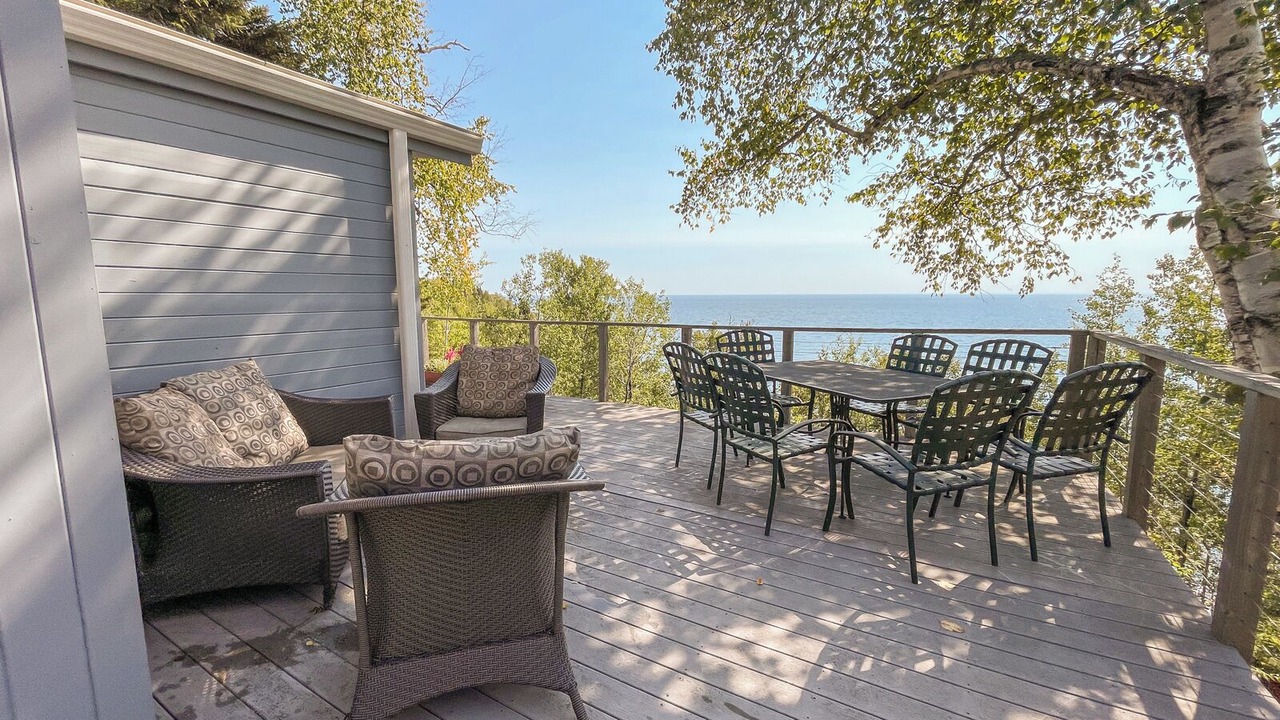 Photo of Outdoor in Silver Bay