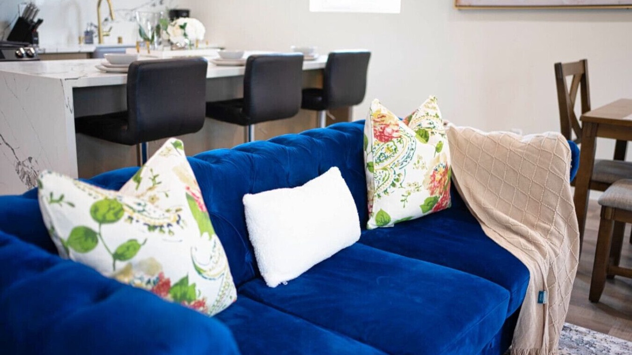 Photo of Livingroom in Rampart Village