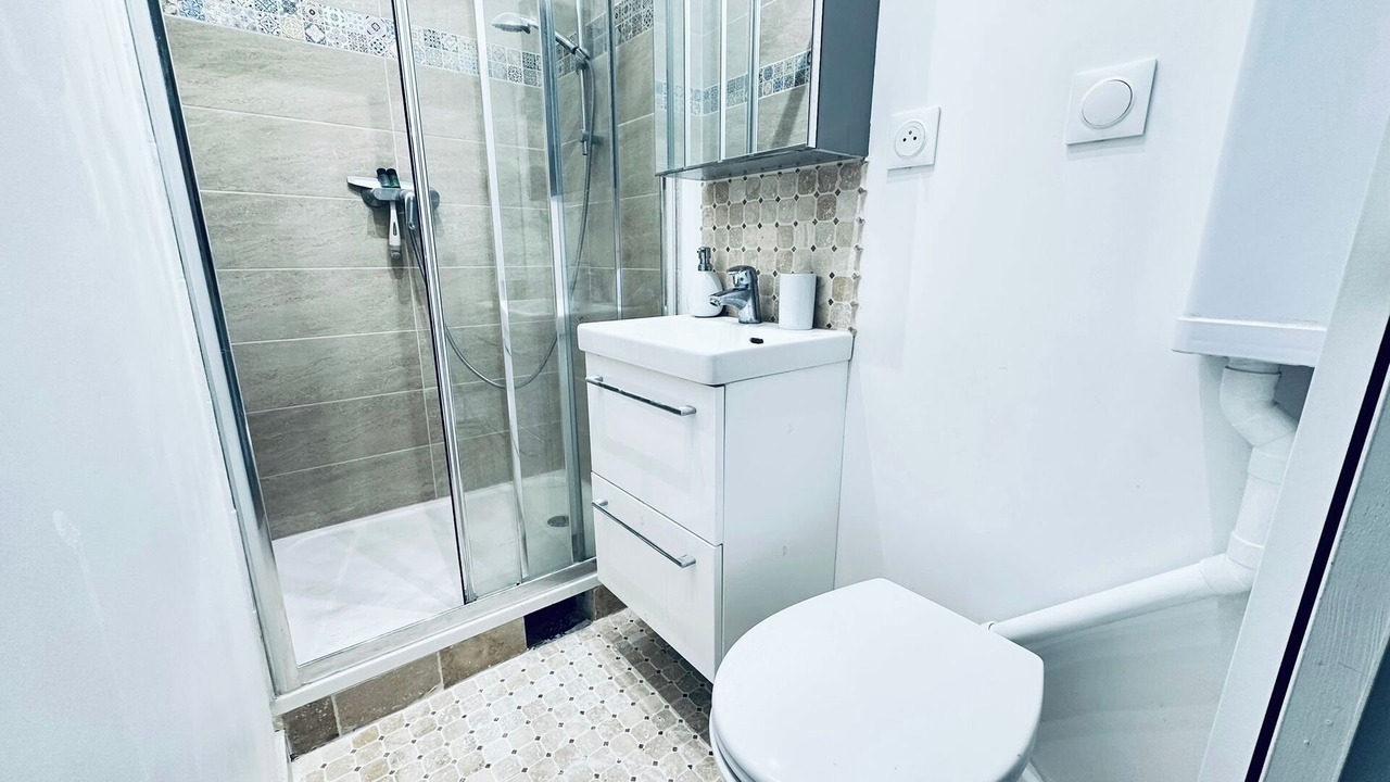 Photo of Bathroom in Montmartre