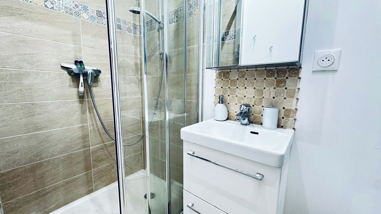 Photo of Bathroom in Montmartre