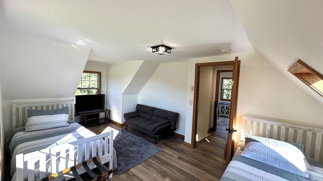 Photo of Bedroom in La Farge