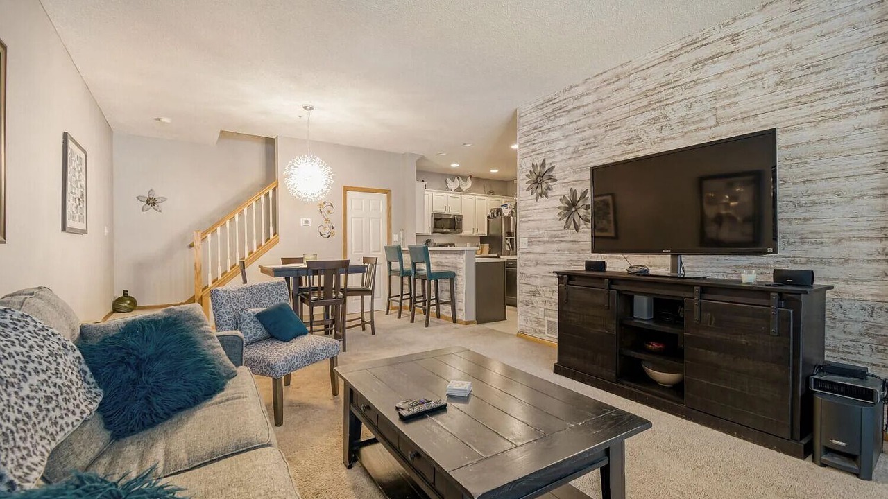 Photo of Livingroom in Blaine