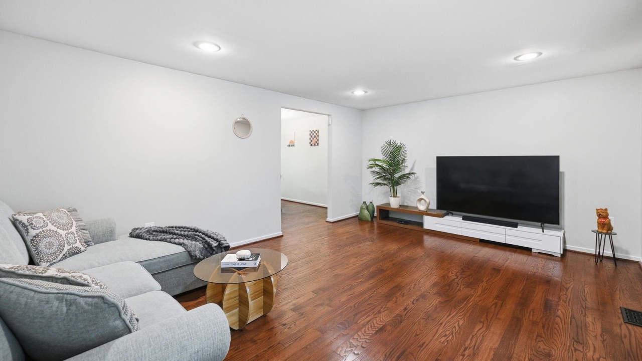 Photo of Livingroom in Fort Washington