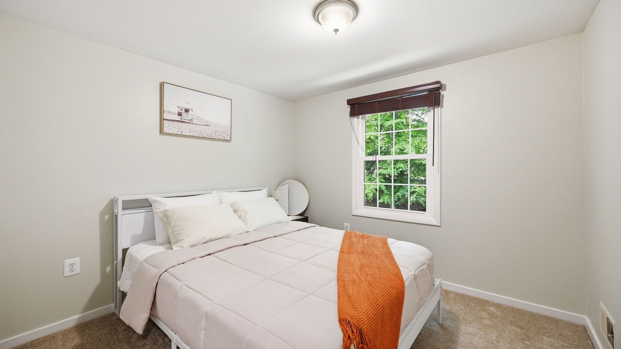 Photo of Bedroom in Fort Washington