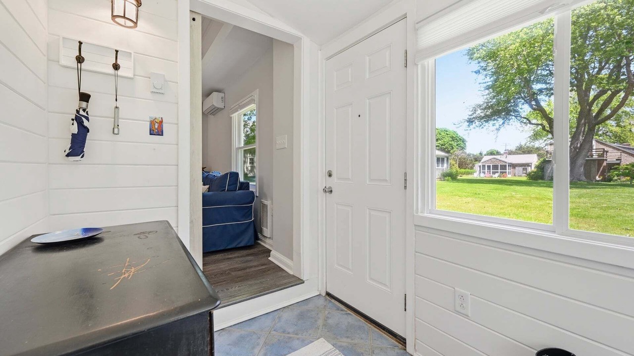 Photo of Bedroom in Brewster
