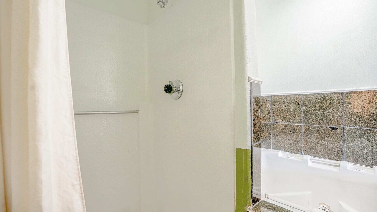 Photo of Bathroom in Hesperia