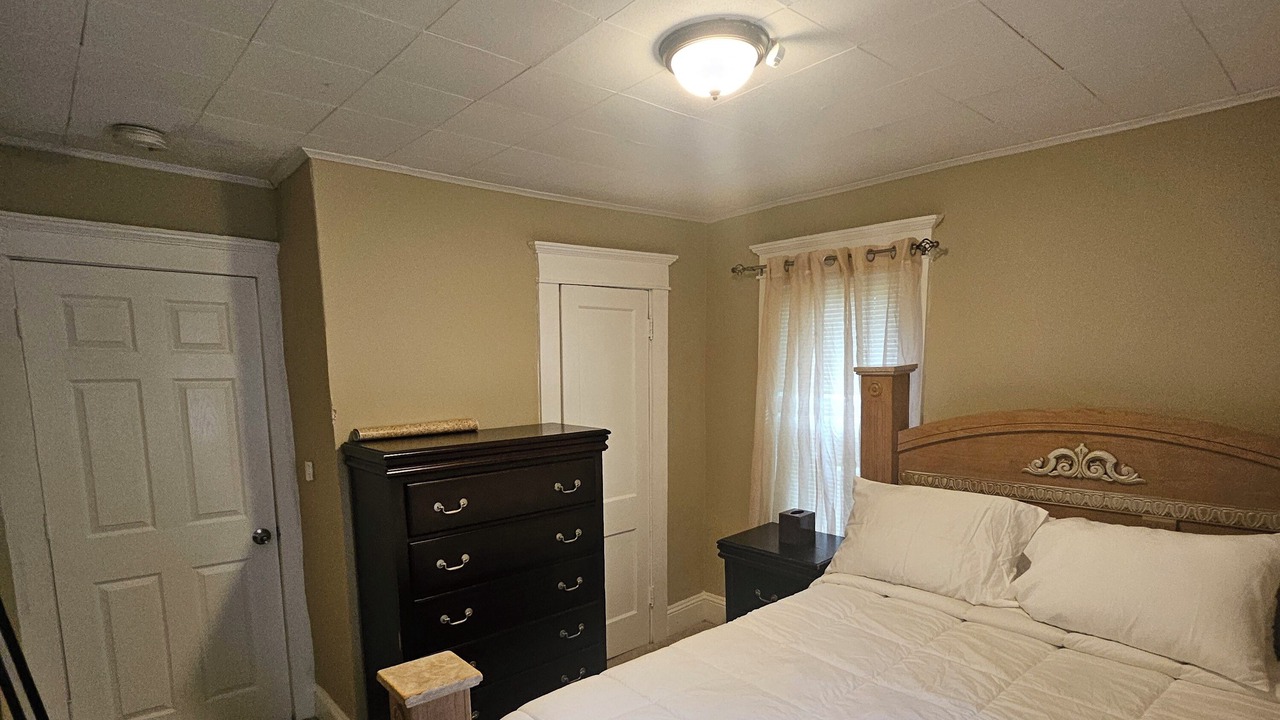 Photo of Bedroom in Springfield