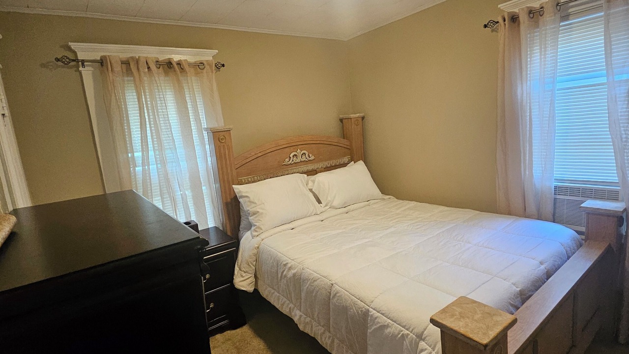 Photo of Bedroom in Springfield