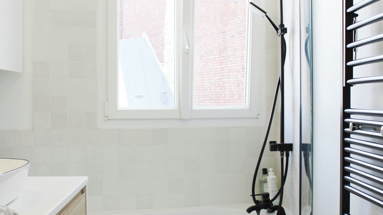 Photo of Bathroom in Clichy