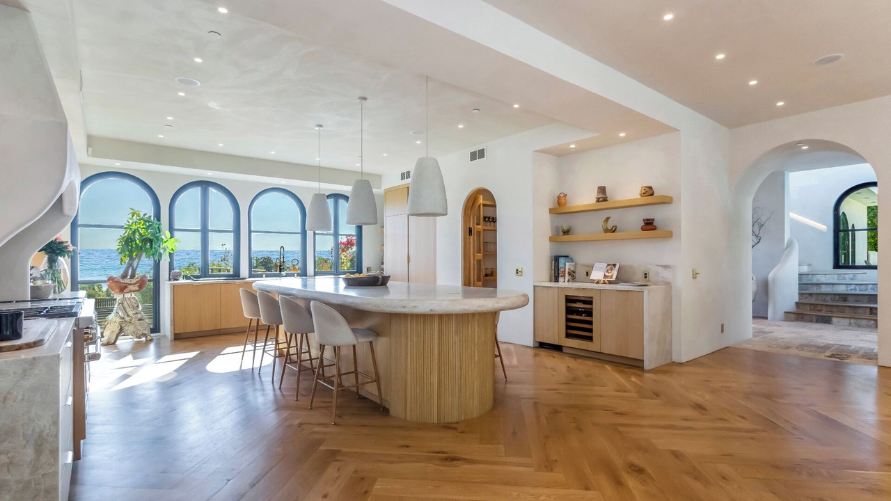 Photo of Kitchen in Western Malibu