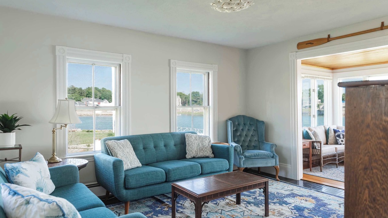 Photo of Livingroom in Gloucester